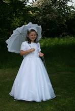 qqmegan%20communion%20and%20family%20067